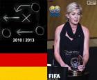 Προπονητής της έτος 2013 FIFA για το γυναικείο ποδόσφαιρο νικητής Silvia Neid